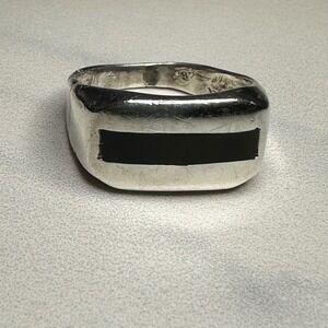 Vintage Sterling‎ Silver Ring with Black Stone Inlay Band Statement Jewelry 925